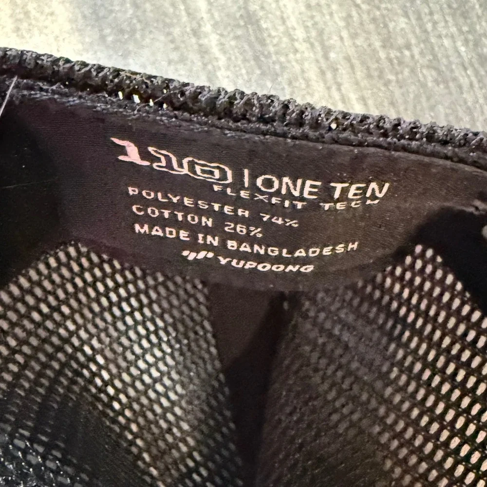 ONE TEN Flexfit‎ The Shed Guitar Patch Trucker Hat Baseball Cap